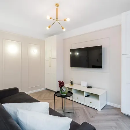 Modern Studio Apartments Poznan City Center By Noclegi Renters Exterior photo