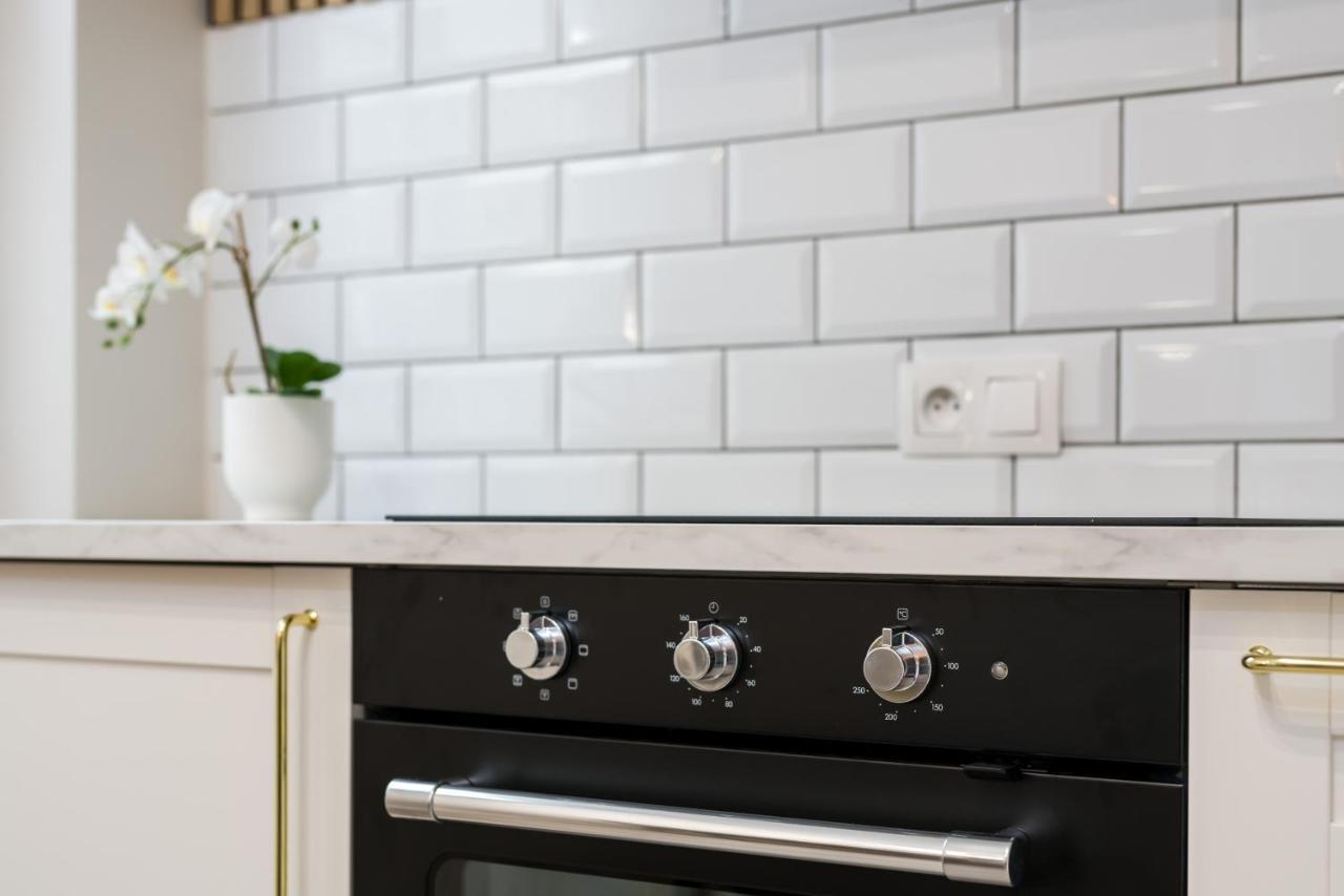 Modern Center By Renters *